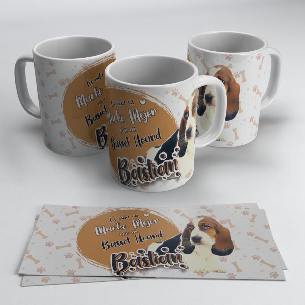 Taza Basset Hound con el nombre de tu mascota